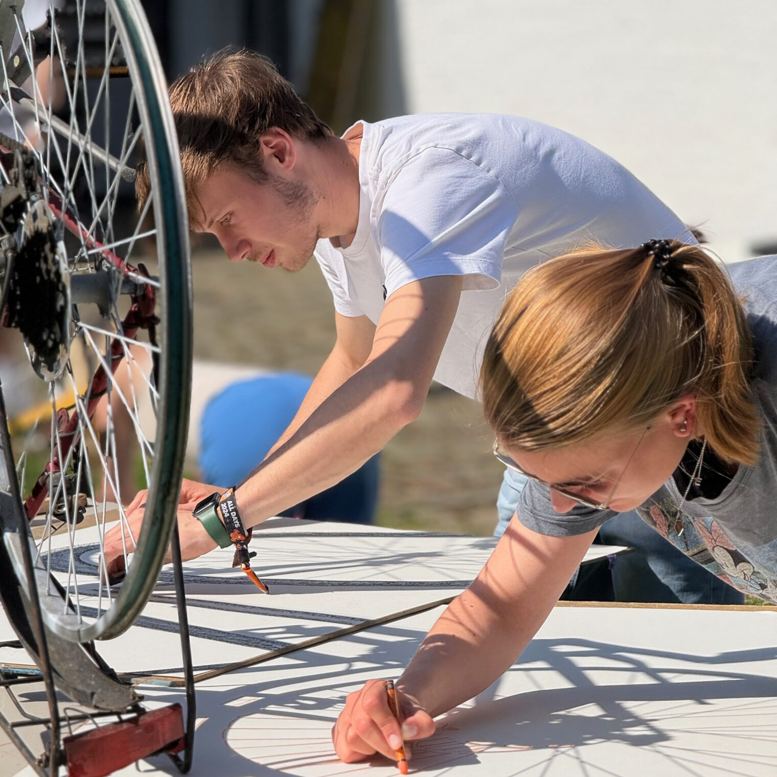 Student-Gut-Rosenberg-Akademie-fuer-Handwerksdesign-Rad